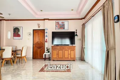 2 Beds 2 Baths 150 SQ.M Chok Chai 2