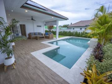 3 Bed 2.5 Bath 184 SQ.M Mali Boutique Villas