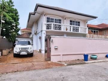 5 Beds 5 Baths 280 SQ.M View Point Village