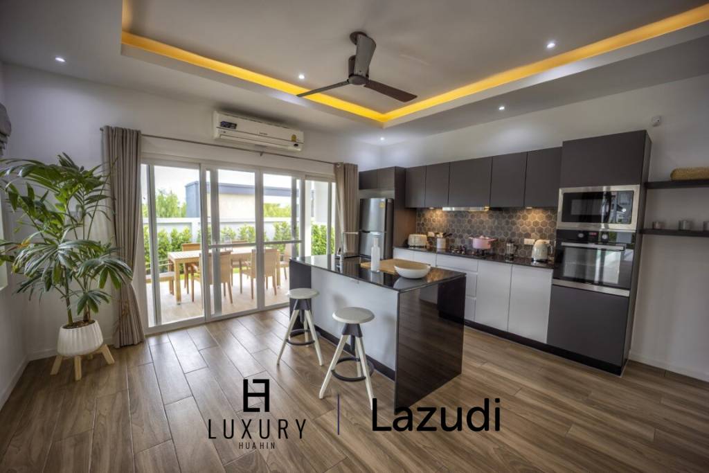 500 ตร.ม 3 เตียง 3 อาบน้ำ วิลล่า For ขาย