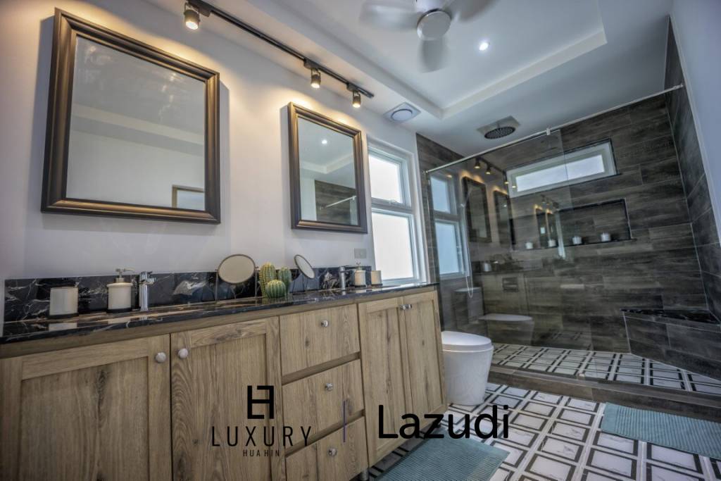 500 ตร.ม 3 เตียง 3 อาบน้ำ วิลล่า For ขาย