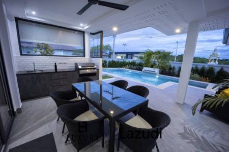 500 ตร.ม 3 เตียง 3 อาบน้ำ วิลล่า For ขาย