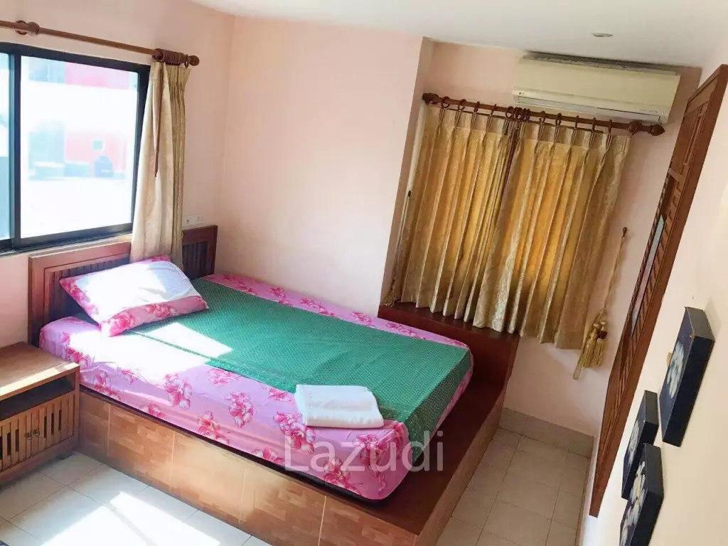 420 SQ.M Building For Sale