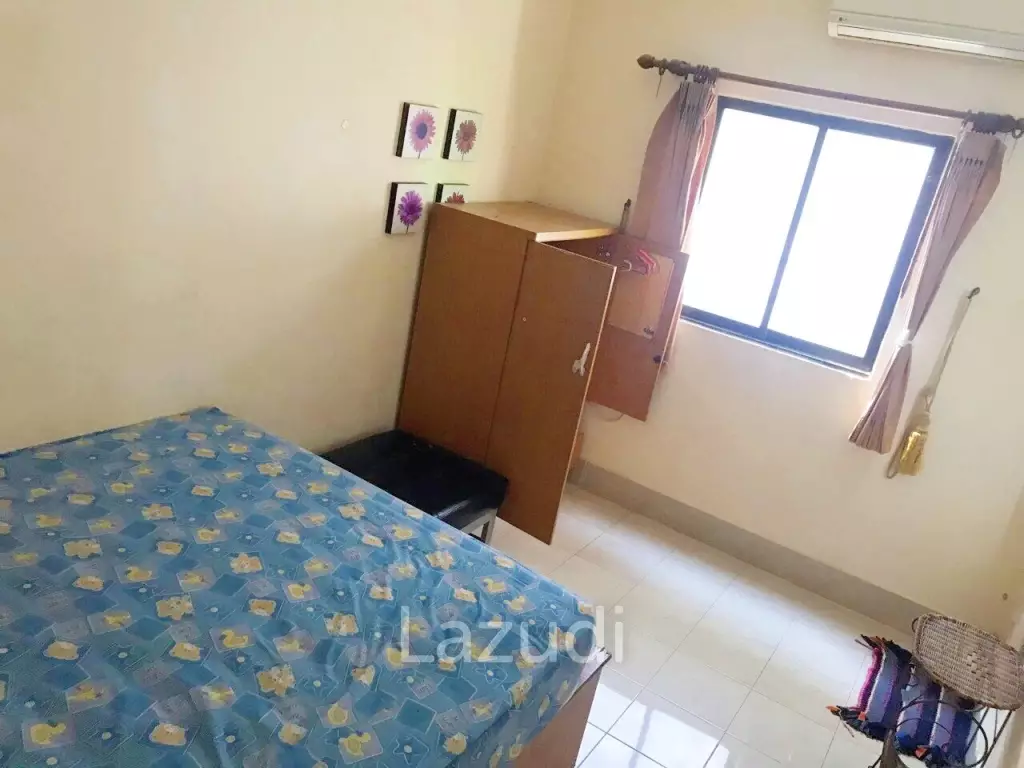 420 SQ.M Building For Sale