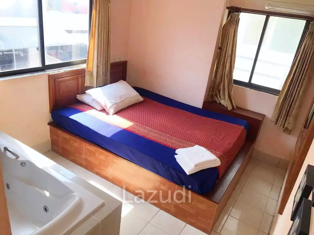 420 SQ.M Building For Sale