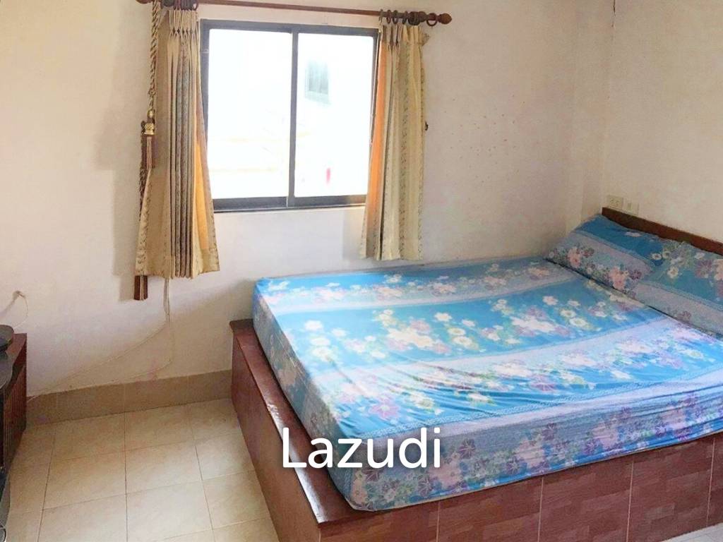 420 SQ.M Building For Sale