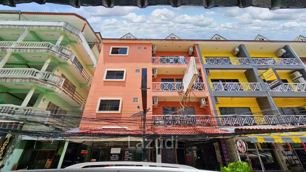 420 SQ.M Building For Sale