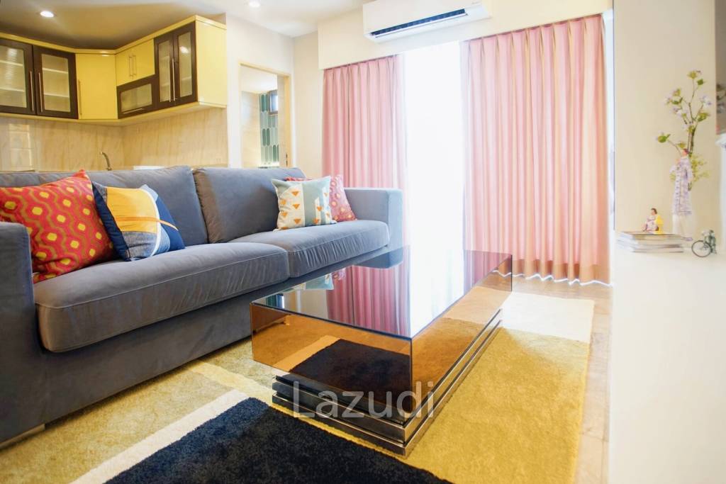 1 Bedroom 2 Bathroom 77 SQ.M Phasuk Place