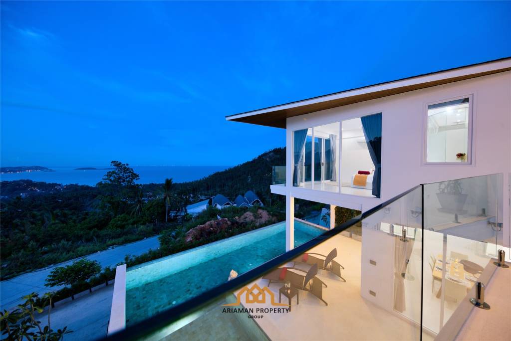 Modern Villa in Secure Estate with Panoramic Views