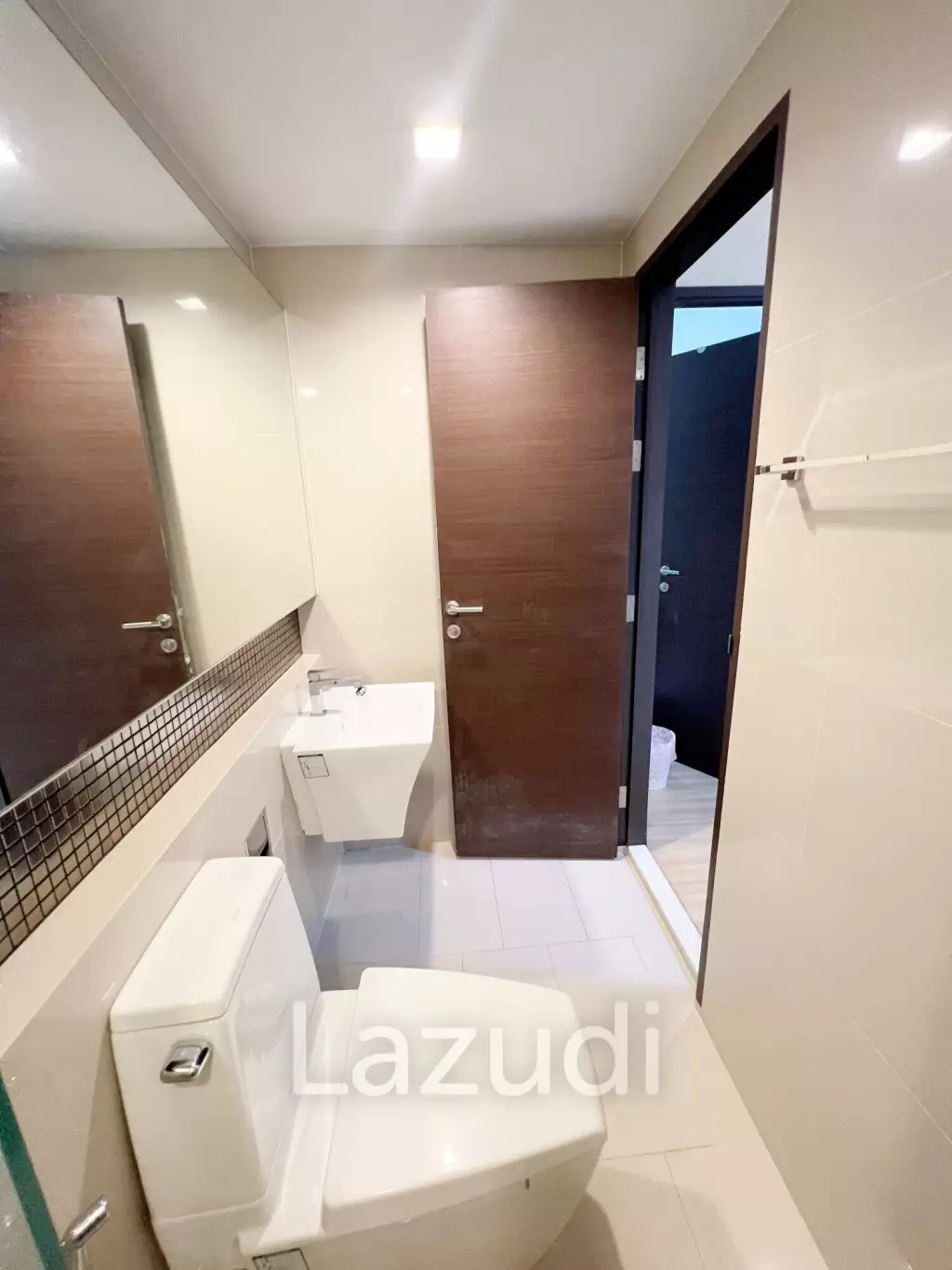 2 Bed 2 Bath 66 SQ.M Rhythm Sathorn