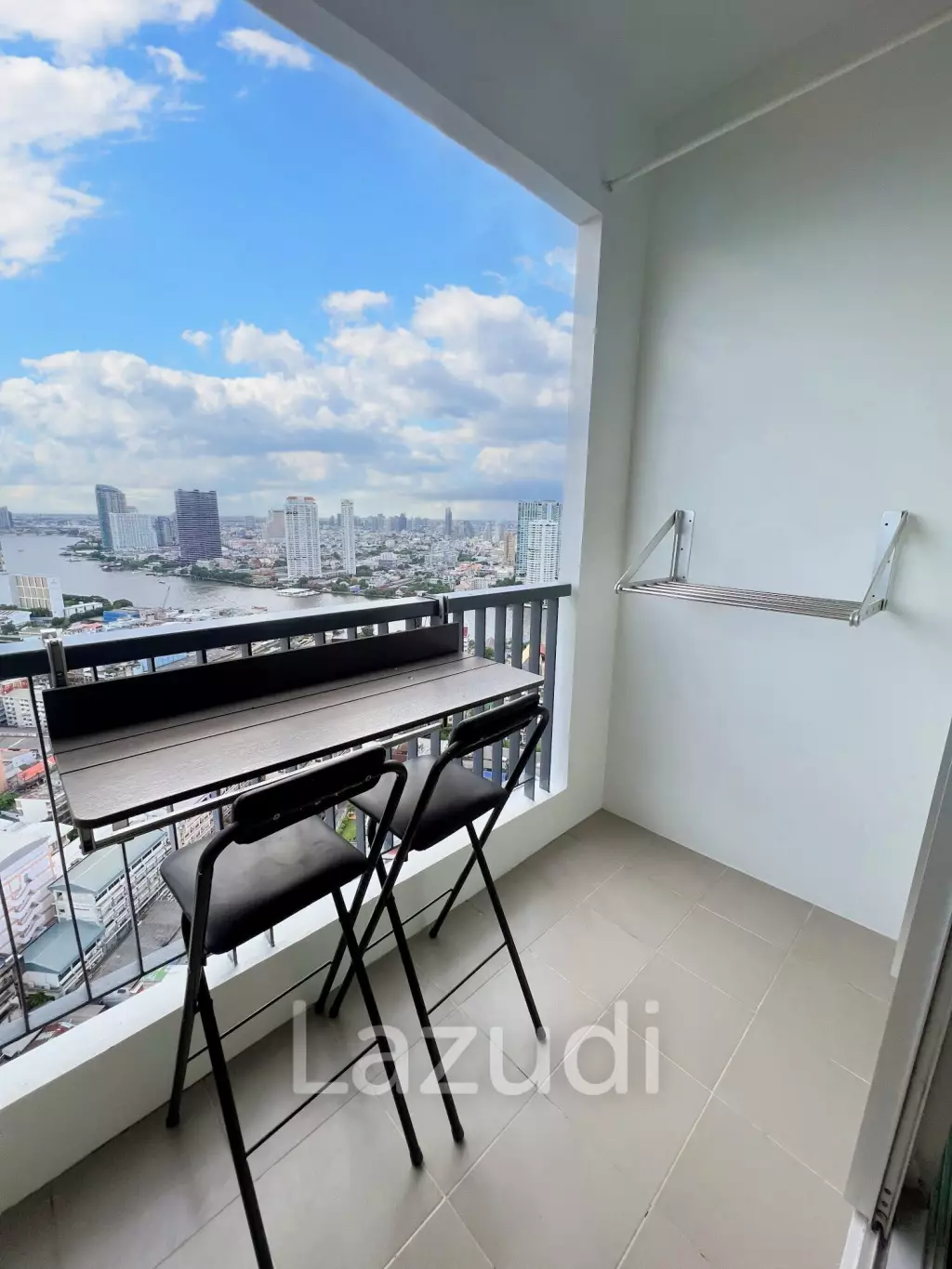 2 Bed 2 Bath 66 SQ.M Rhythm Sathorn