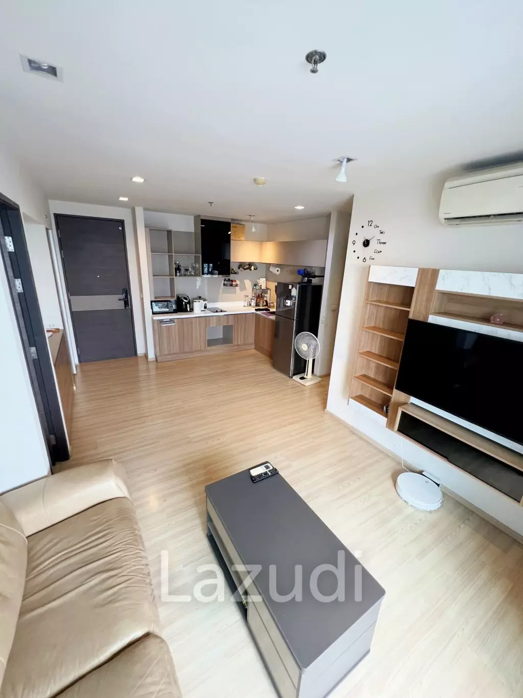 2 Bed 2 Bath 66 SQ.M Rhythm Sathorn