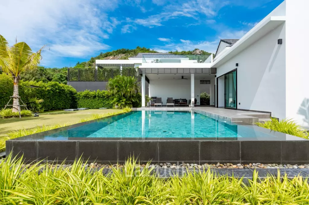 318 sqm modern pool villa Sivana Hills Hua Hin