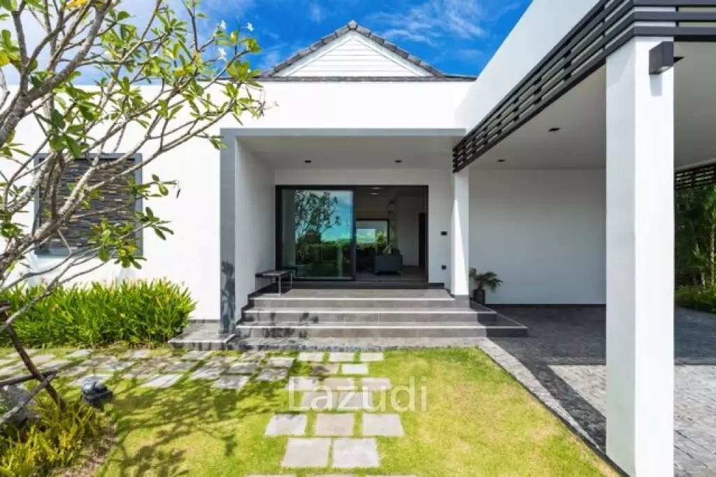 293 sqm modern pool villa in Sivana Hills Hua Hin