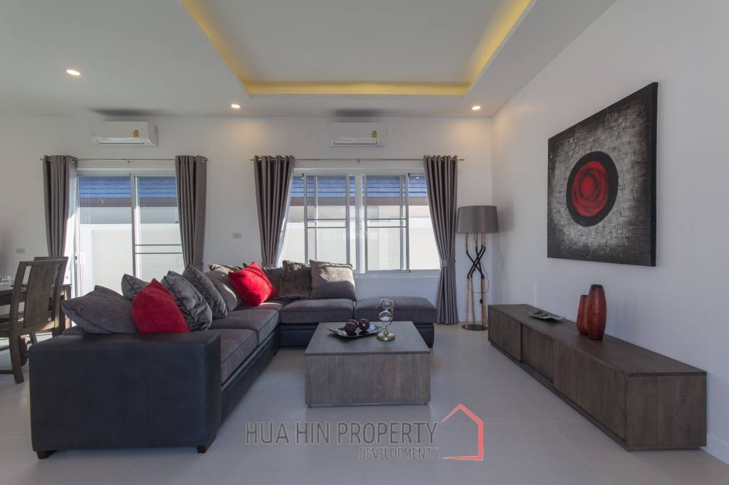 3 Beds 3 Baths 290.30 SQ.M. Hua Hin Grand Hills 2