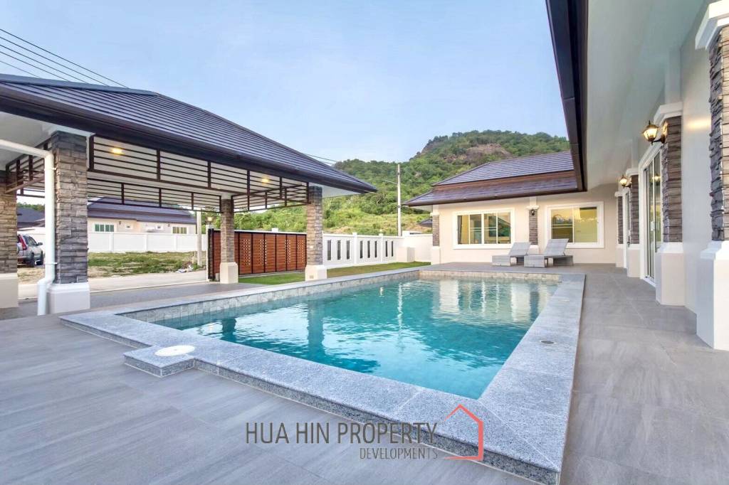 3 Beds 3 Baths 290.30 SQ.M. Hua Hin Grand Hills 2