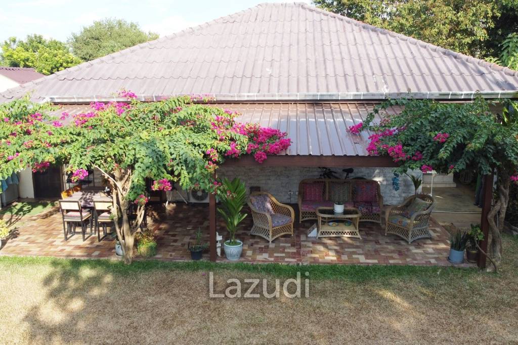 3 Bedrooms House With Swimming pool and Nice View