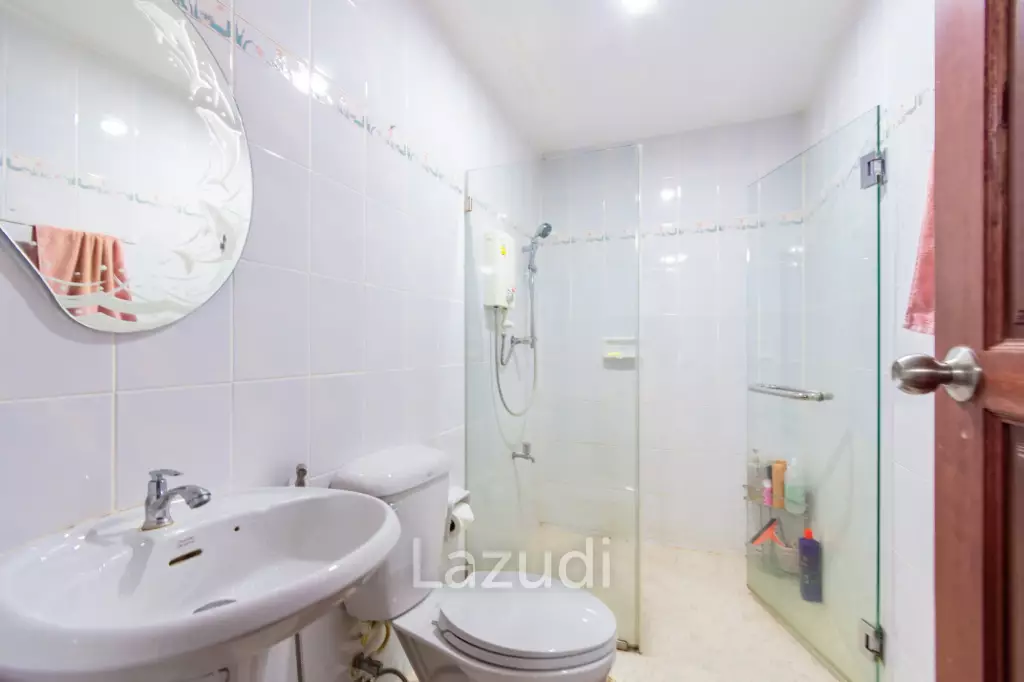 CHUKAMOL CONDO : Nice 2 Bed Seaview Condo