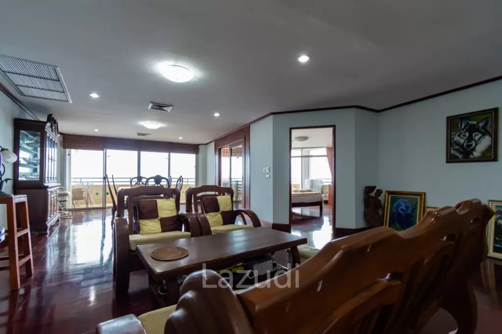 CHUKAMOL CONDO : Nice 2 Bed Seaview Condo