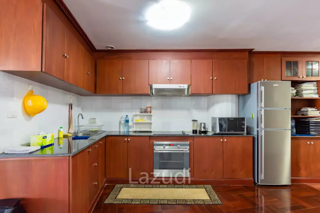 CHUKAMOL CONDO : Nice 2 Bed Seaview Condo