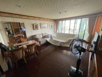 1 Bed 2 Bath 74 SQ.M at Lake Avenue