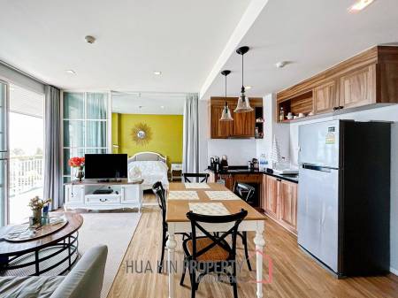 Autumn : 2 Bedroom Condo With Sea View