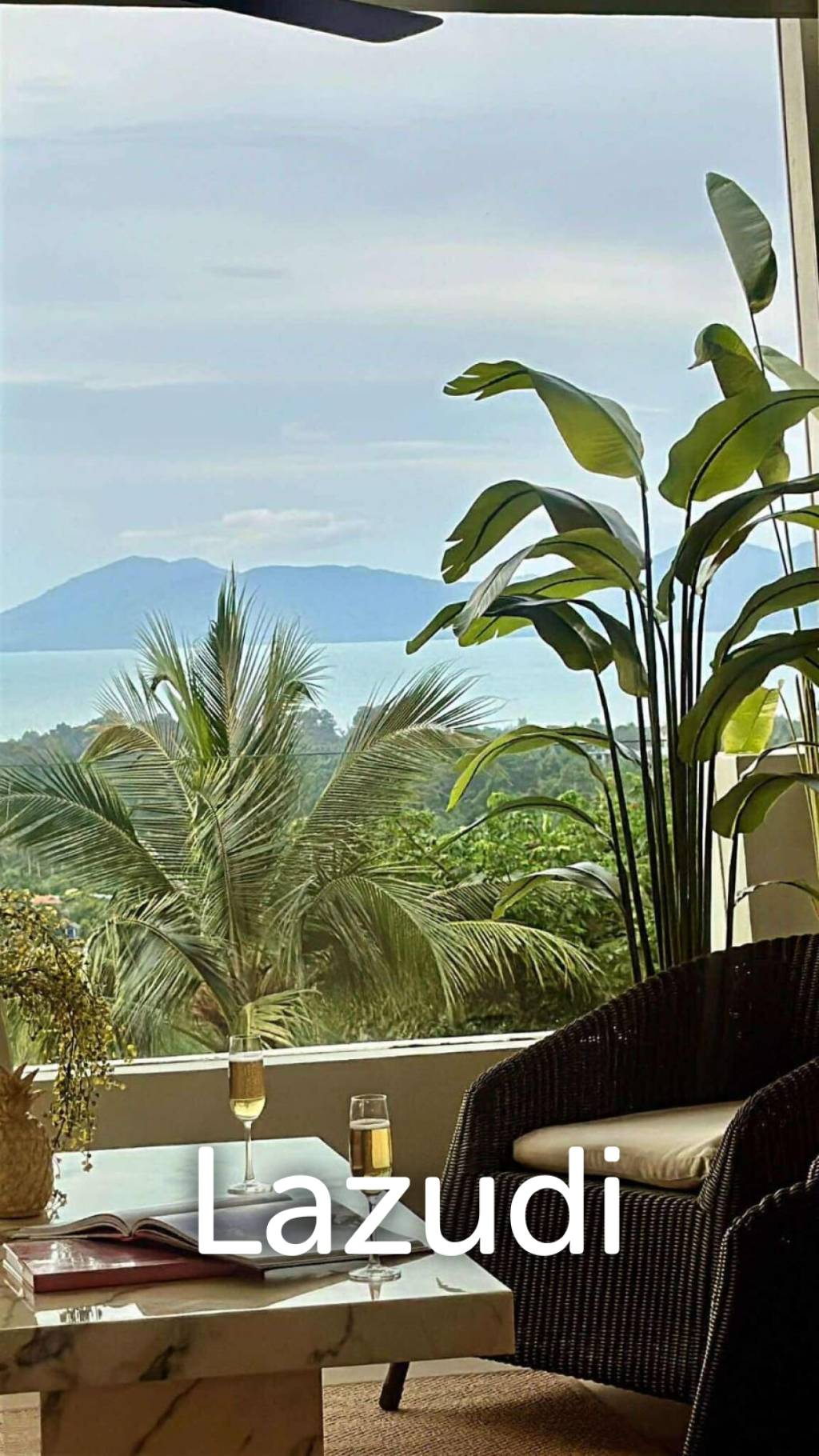 2-Bed Sea View Apartment in Mae Nam