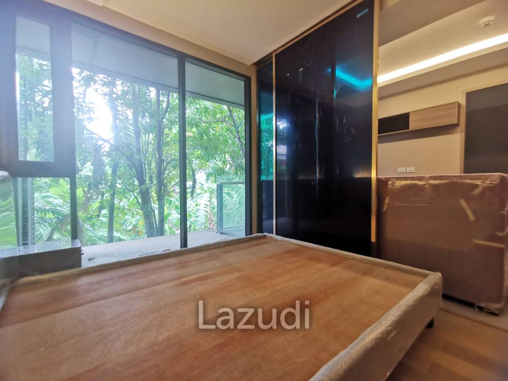 2 Bed 2 Bath 51.10 SQ.M Urbitia Thonglor