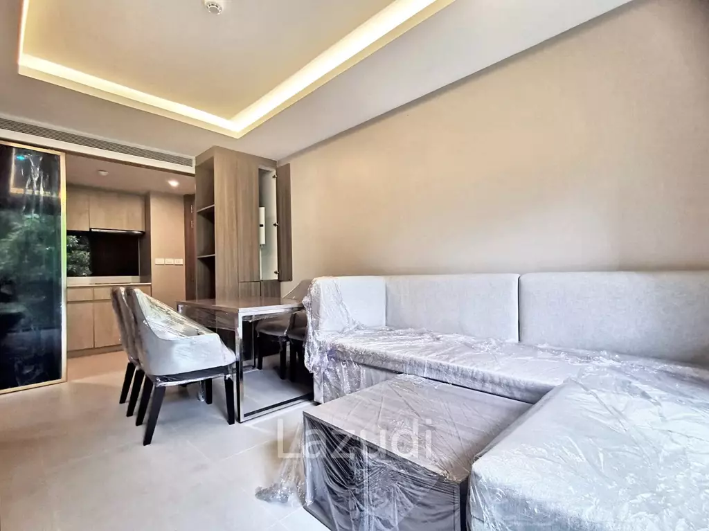 2 Bed 2 Bath 57.59 SQ.M Urbitia Thonglor