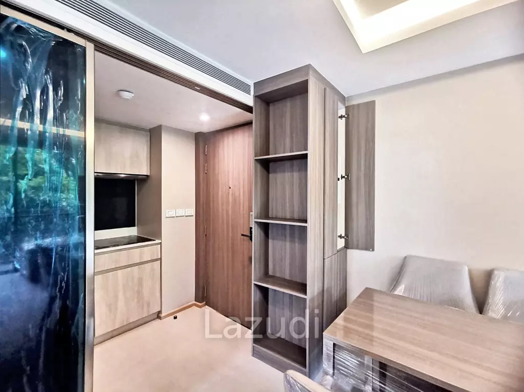 2 Bed 2 Bath 57.59 SQ.M Urbitia Thonglor