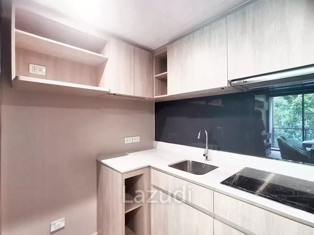 2 Bed 2 Bath 57.59 SQ.M Urbitia Thonglor