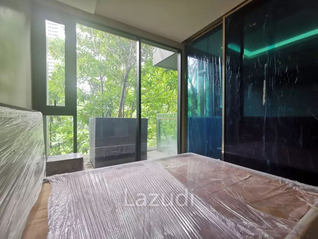 2 Bed 2 Bath 51 SQ.M Urbitia Thonglor