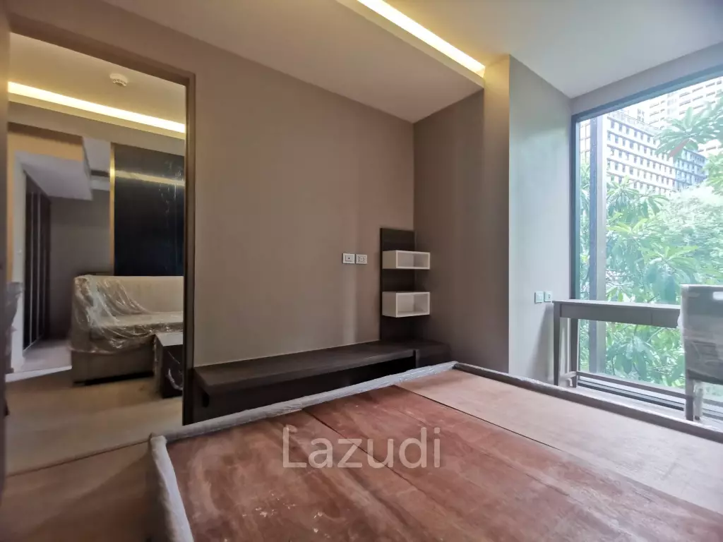 2 Bed 2 Bath 51 SQ.M Urbitia Thonglor