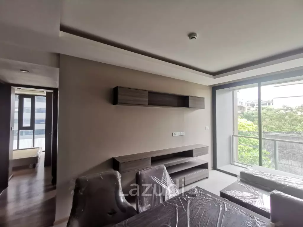 2 Bed 2 Bath 57.59 SQ.M Urbitia Thonglor