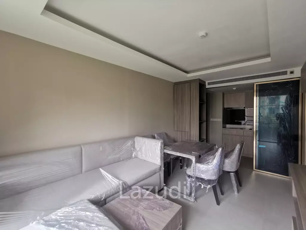 2 Bed 2 Bath 57.59 SQ.M Urbitia Thonglor