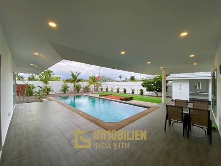 Mountain View 3 Bed 4 Bath Pool Villa For Sale in Paknampran