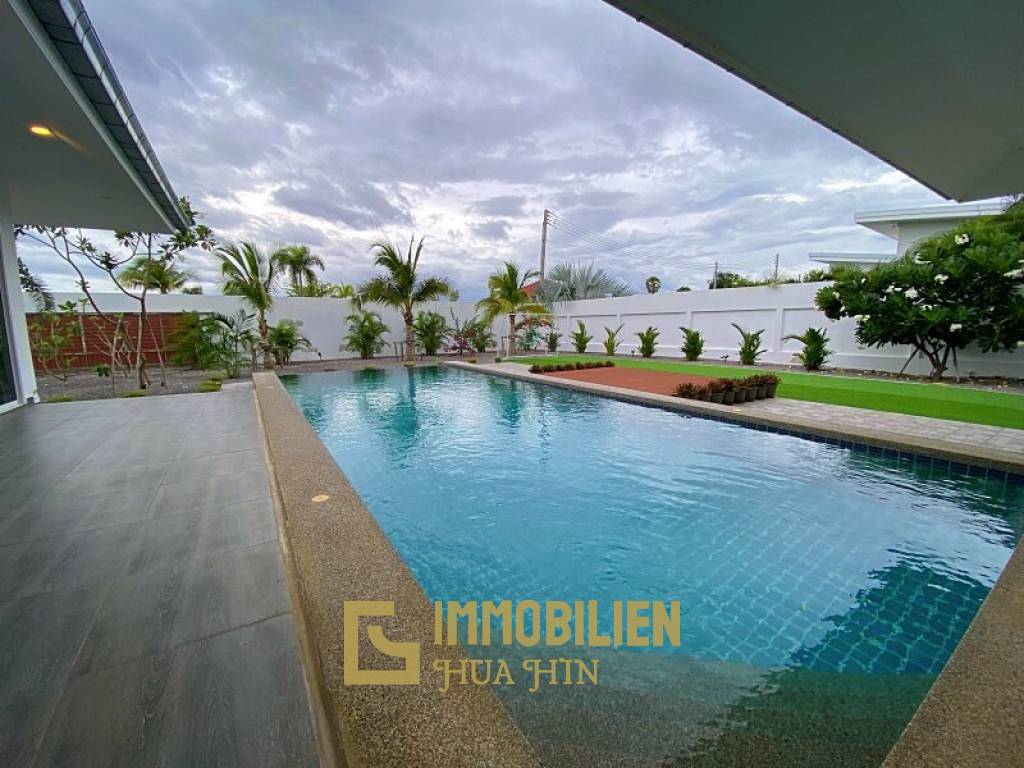 Mountain View 3 Bed 4 Bath Pool Villa For Sale in Paknampran