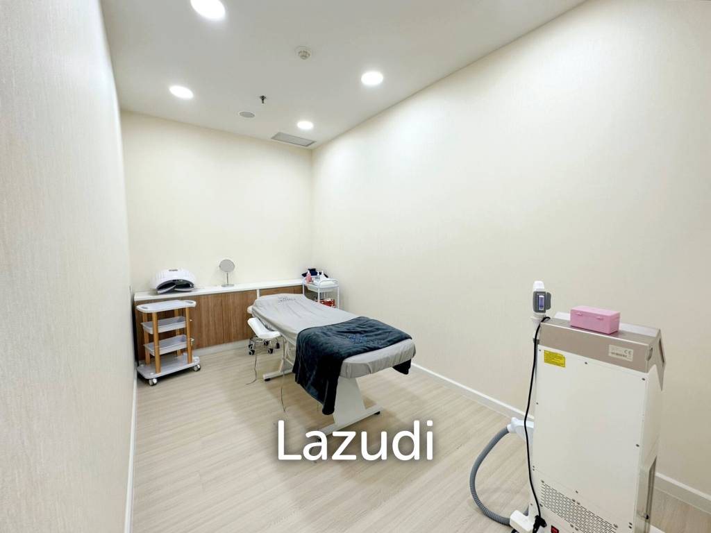 For Take Over Clinic in Prime Central Mall Location with Over 19 Rooms