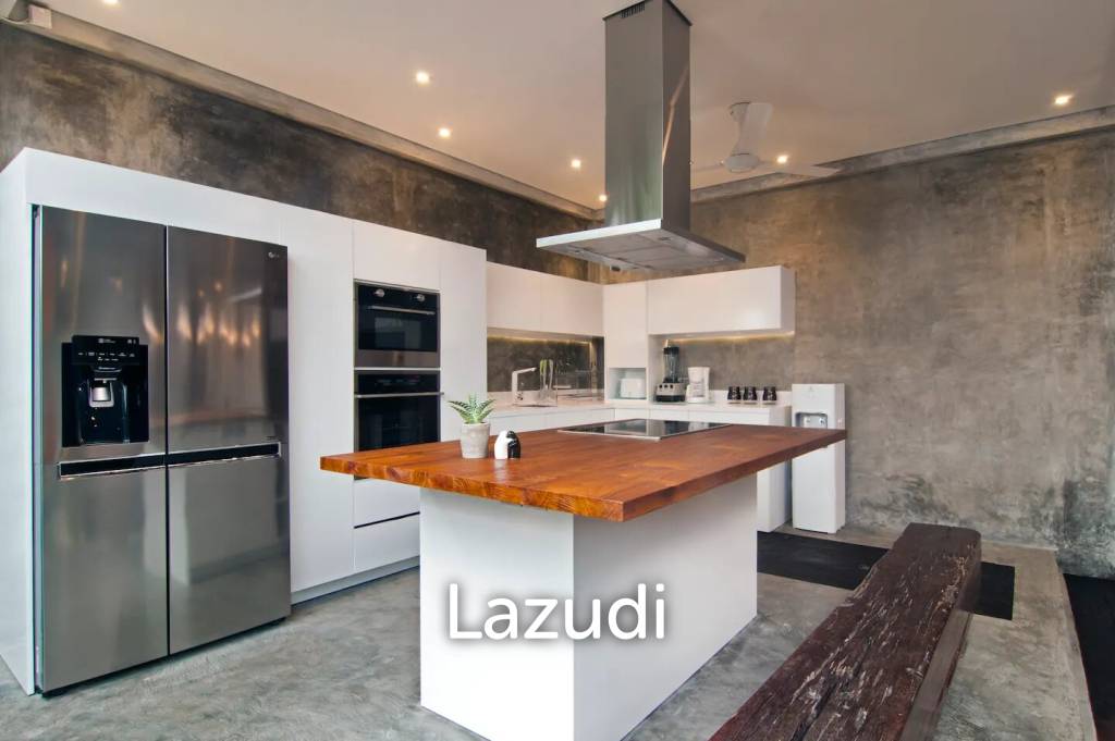 Amazing 3 Bedroom Leasehold Villa in Seminyak