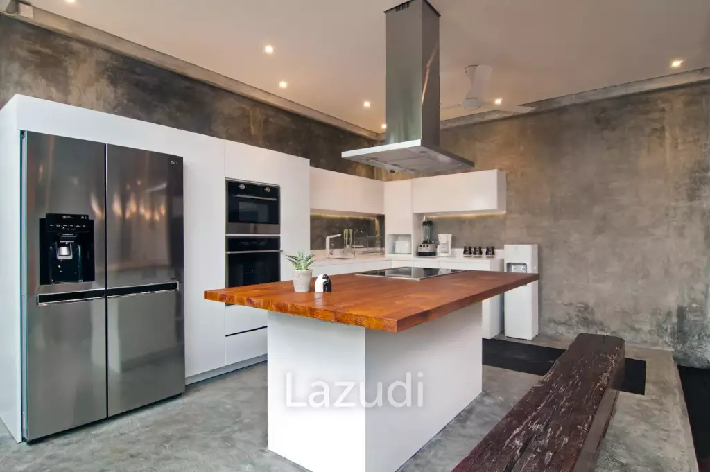 Amazing 3 Bedroom Leasehold Villa in Seminyak