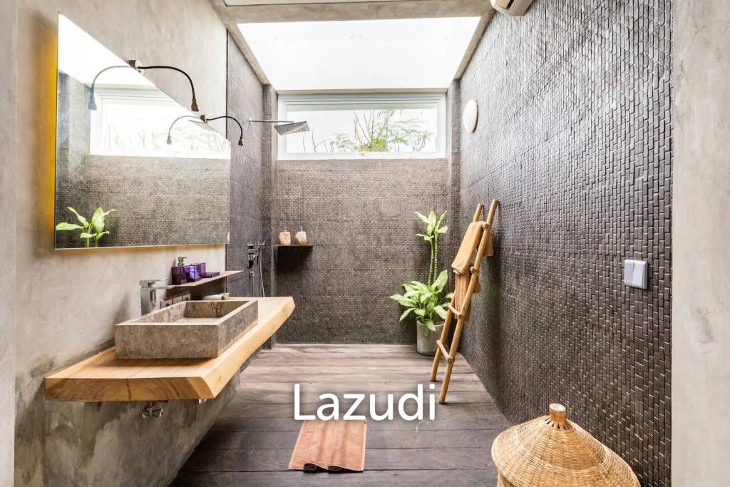 Amazing 3 Bedroom Leasehold Villa in Seminyak