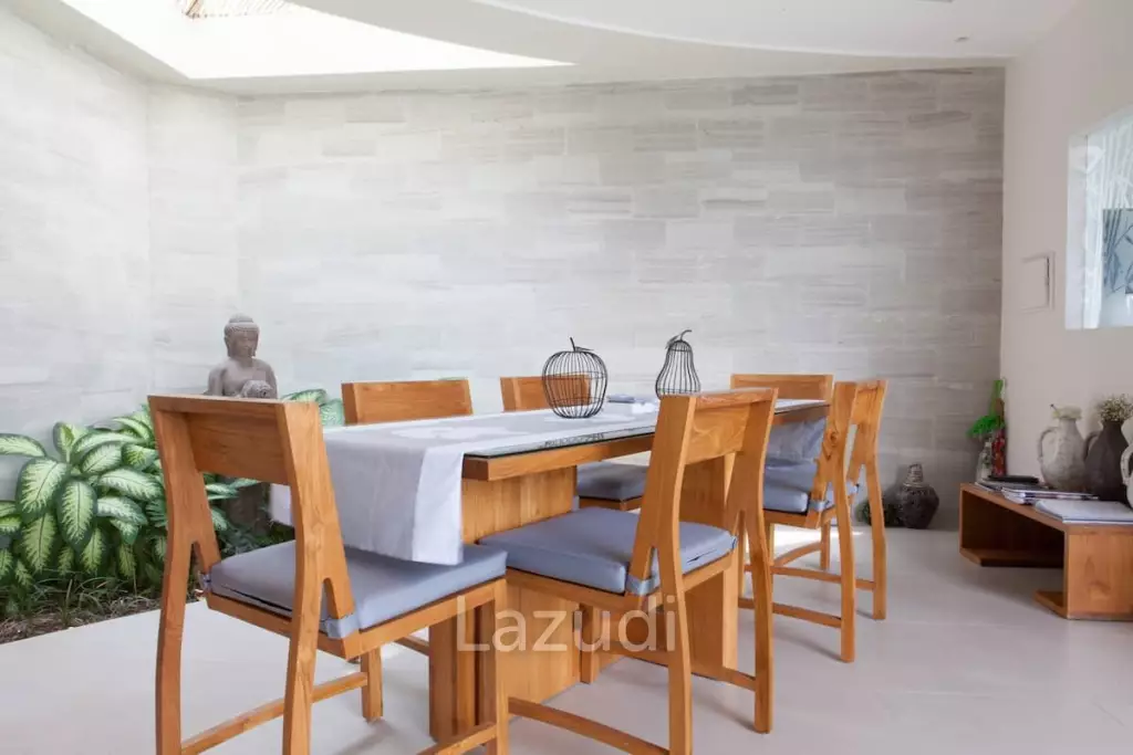 Elegant 3 Bedroom Leasehold Villa in Oberoi Seminyak