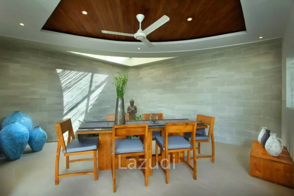 Elegant 3 Bedroom Leasehold Villa in Oberoi Seminyak