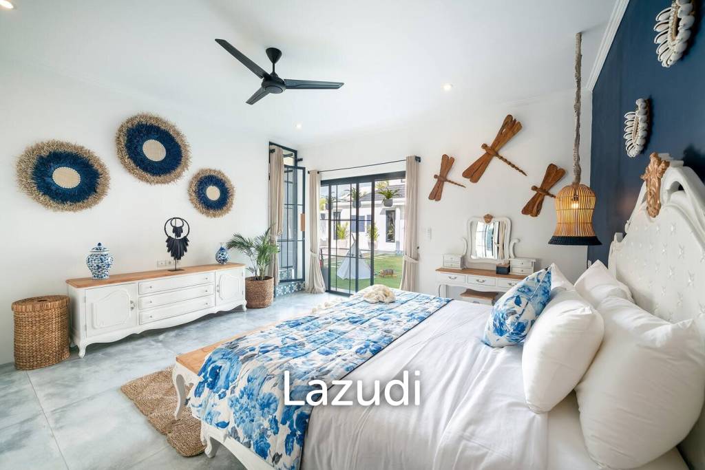 Beachside 5 Bedroom Leasehold Villa in Beautiful Petitenget