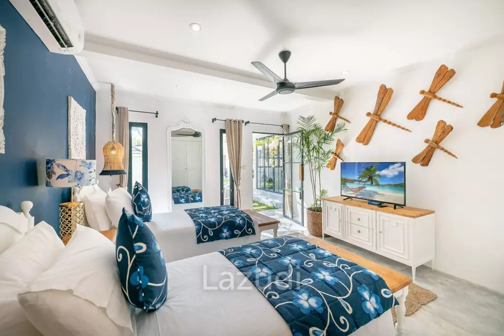 Beachside 5 Bedroom Leasehold Villa in Beautiful Petitenget