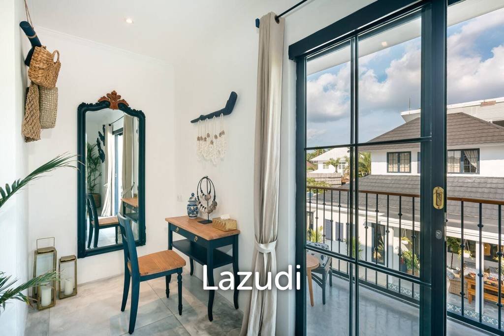 Beachside 5 Bedroom Leasehold Villa in Beautiful Petitenget