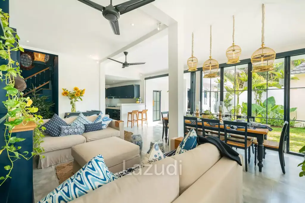 Beachside 5 Bedroom Leasehold Villa in Beautiful Petitenget