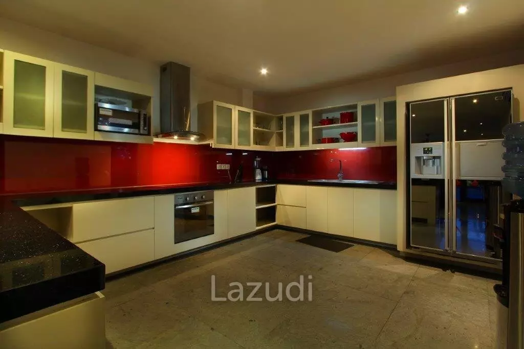 Great Freehold Villa In Seminyak