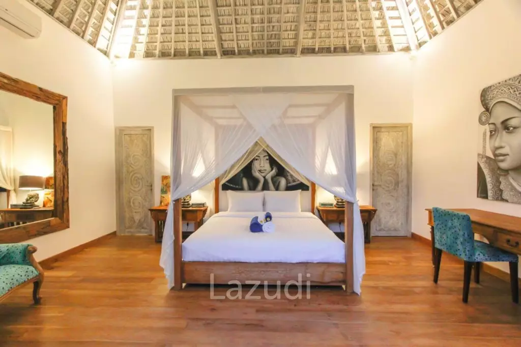 Stunning 4 Bedroom Leasehold Villa in Vibrant Seminyak