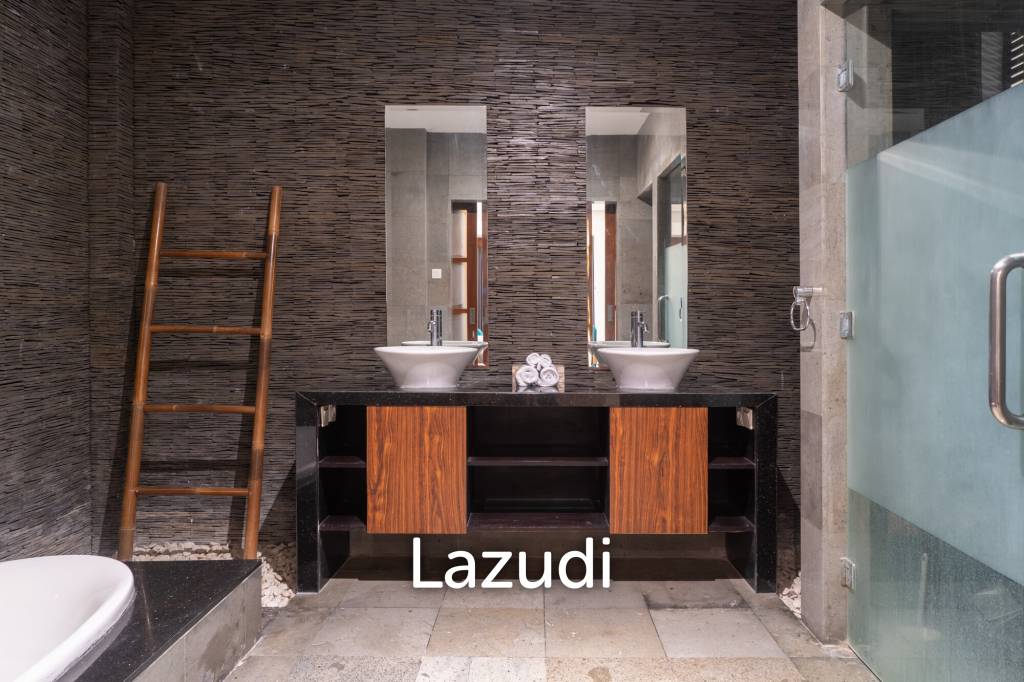 80 Year Stunning Leasehold Villa in Seminyak